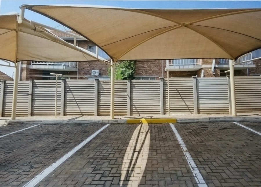 2 Bedroom Property for Sale in Pellissier Free State